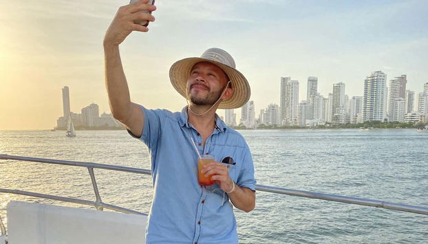 Fête caribéenne à bord d'un bateau à Carthagène - Photo 2