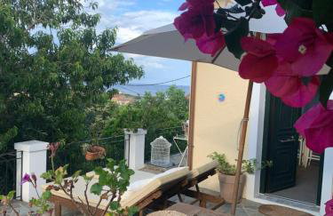 Harry's Studios - Photo 1