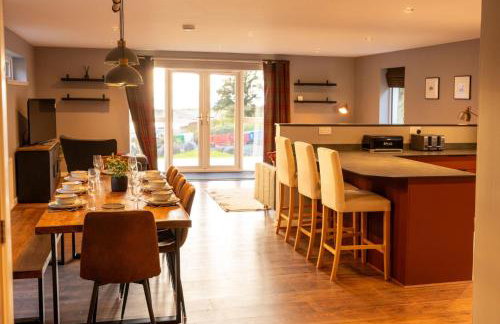 Cairn Cottage - Photo 1