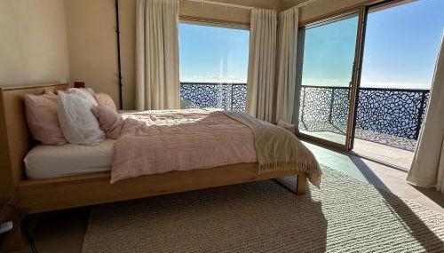 Luxury Villa with unmatched view and Sea-Fall Pool - Foto 2