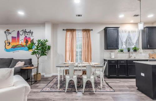 Urban Oasis North ATX , 5BR 2BA,Heated Pool - Foto 14