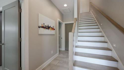 Two Townhomes - Hot Tubs and Rooftop Balconies - Foto 5