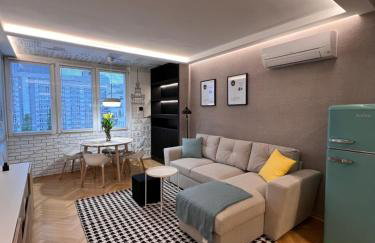 Mià Warsaw - Królewska - Foto 1