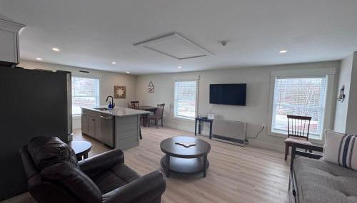 Seacoast Apartment - Photo 4