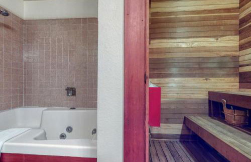 Glacier B - Photo 20