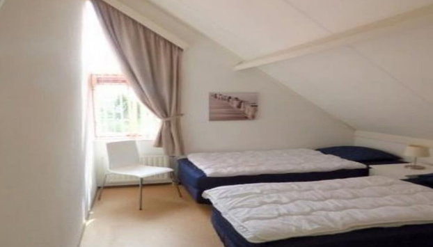 Bungalow in Breskens Near the Beach - Foto 2, Habitación