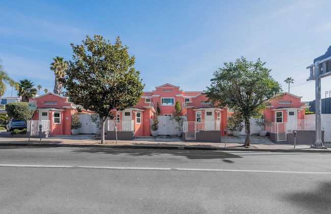 2 Units in Prime Hollywood Location Chic Renovated 1bdrs w/ Patio Avantstay - Foto 31