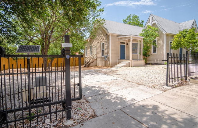 Incredible New 3BR 2BA Near Downtown - Foto 25