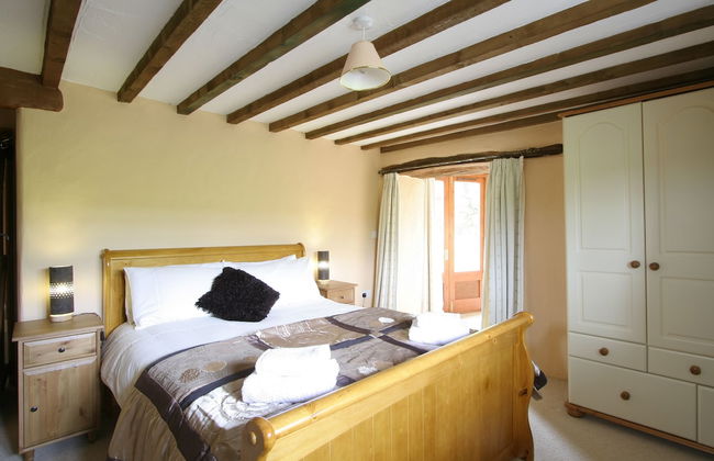 Polean Farm Cottages - Photo 20