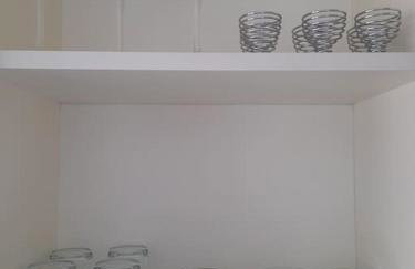 Cosy Apartment with Balcony and Breakfast - Foto 15