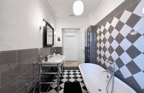 La Casa Del Pittore -Centro Storico- - Photo 15