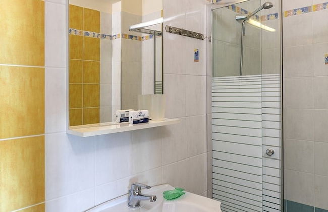 Live by the sea at House Almyra - Foto 6