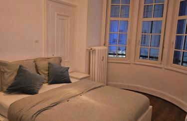 Superbe appartement 140 m2 plein centre-ville de Strasbourg - Photo 3