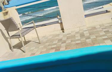 Apto e Terraço pé na areia - Foto 15