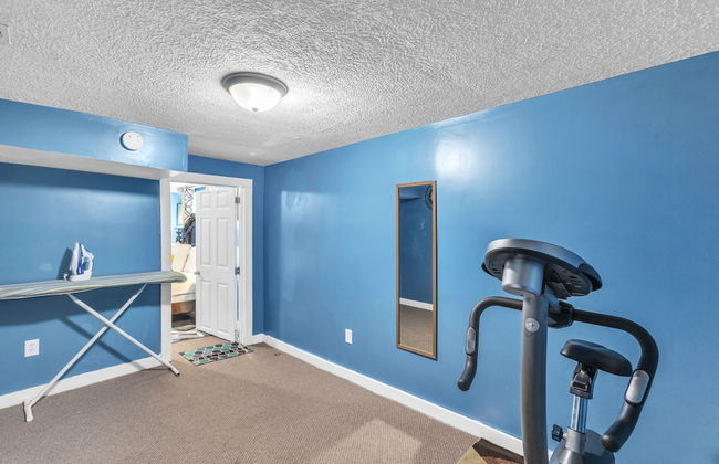 Lovely PET FRIENDLY three bedroom in desirable Urbandale Location! 3 Home by RedAwning - Foto 21