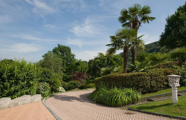 The Cottage on the Lake - Photo 25