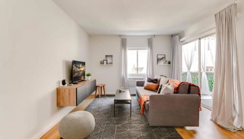 Sophisticated Long Beach Suite with Patio Dining and Parking NRP21-00185 - Foto 2