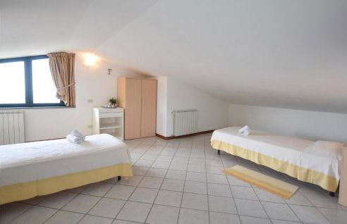 3 Bedroom Cozy Home In Massarosa - Foto 18