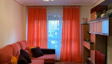 APARTAMENTO MOTA-2 HUCA-LOS PRADOS; PARKING Y WIFI GRATIS - Foto 1