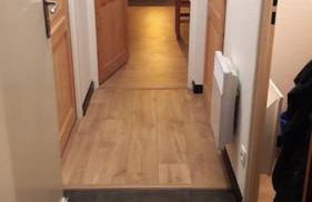 APPARTEMENT PIEDS DE PISTE - 4-6 PERSONNES - Foto 9