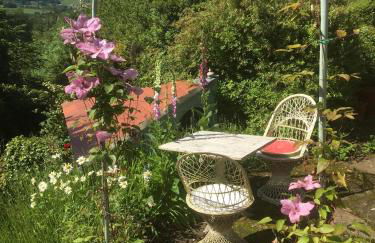 Groves Hall Garden Apartment Whitby - Photo 16