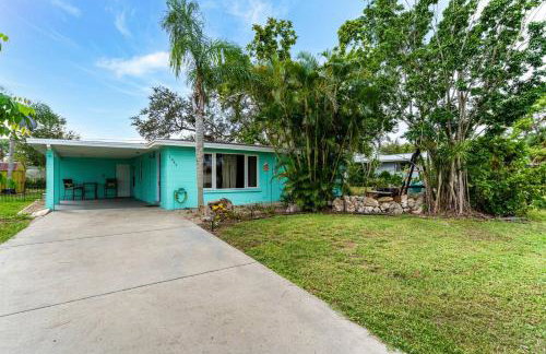 Lemon Bay Hideaway, Retro Beach Bungalow - Foto 15