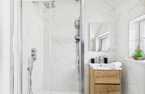 Luxury Beach Stay with Hot Tub - Foto 46