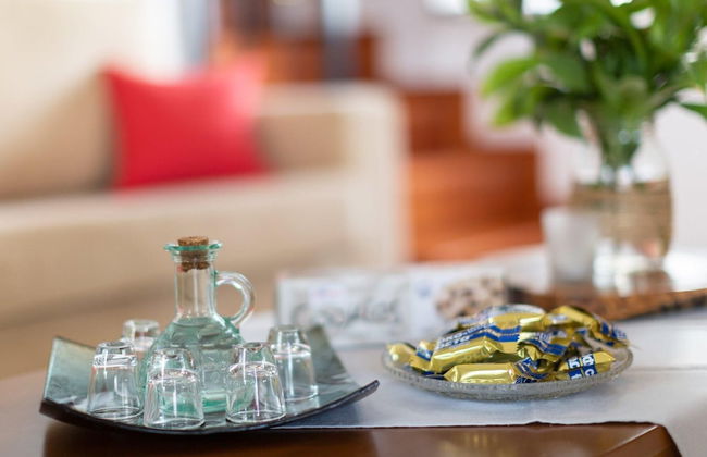 Villa Giannis Large Private Pool Walk to Beach A C Wifi Car Not Required Eco-friendly - 2088 - Foto 18