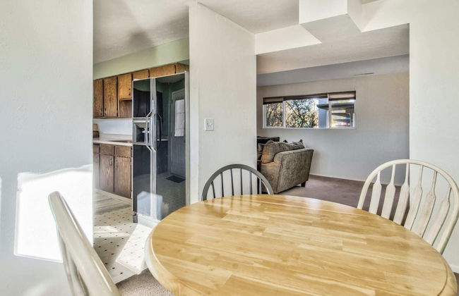 2BR Pikes Peak Views Garden of Gods Dog-friendly! - Photo 24