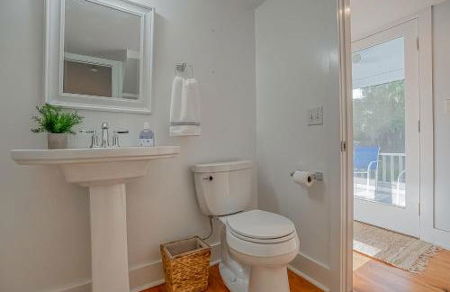 Sea Glass Cottage on Duke - Three Bedrooms Downtown Beaufort - Photo 23