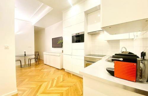 Arty chic flat between Arc de Triomphe & Eiffel Tower - Foto 27