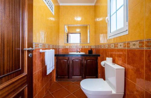 Batalha Family House - Photo 53