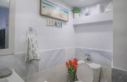 4 Bedroom Villa Pool Game Room By Beach & Hard Rock - Foto 35