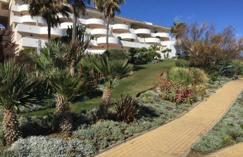 Sinfonia Del Mar Apartment also LONG TERM RENTALS - Photo 35