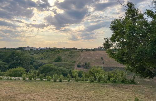 All'ombra della quercia - Foto 1