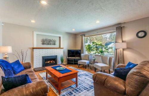 Cozy CDA Retreat 4BR Fire Pit Weekly Deals - Foto 3