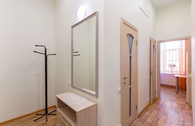 Feelathome on Lower Nevsky - Photo 29