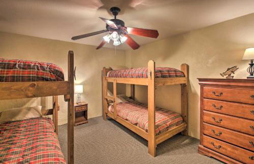 Waterfront Lake Dardanelle Home with Dock and Fire Pit - Foto 25