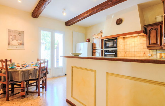 3 bedroom House in Althen-des-Paluds with private pool and garden - Photo 13