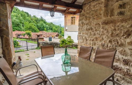 Holiday Home Ländliches Haus La Carrozal Senda del Oso by Interhome - Foto 1