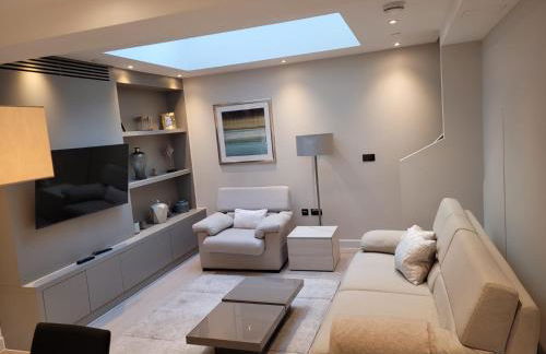 Buckingham Palace Residences by Aeria Apartments - Foto 67