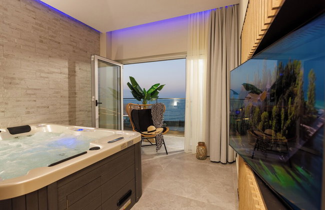 Hersonissos Beach Front Suites - Photo 159