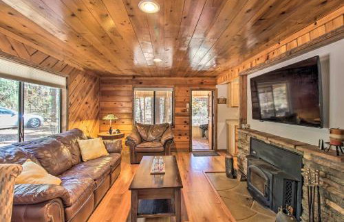 Deck and Grill Pet-Friendly Lakeside Cabin - Foto 6