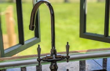 Kenny’s Hut - Foto 21