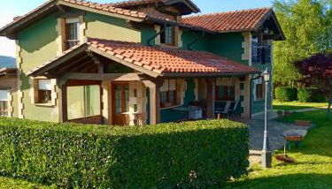 Chalet con zona de asador en Quijas - Foto 2, Garden, Garden view