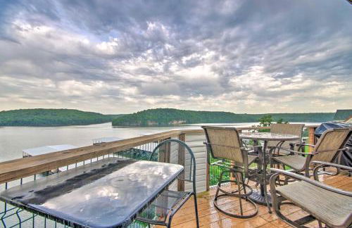 Deck, Pool and Views Lake of the Ozarks Condo - Foto 20