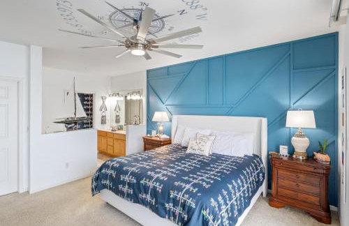 Nautical-Inspired Lakefront Unit w/ Awesome Views - Foto 29