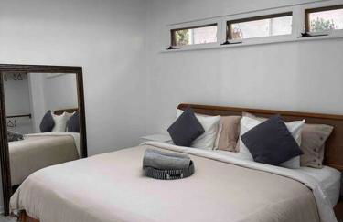 30 PCT OFF!! Limited Time! Malibu Ocean Wave with King Bed, Walking to Beach and Hiking - Foto 16