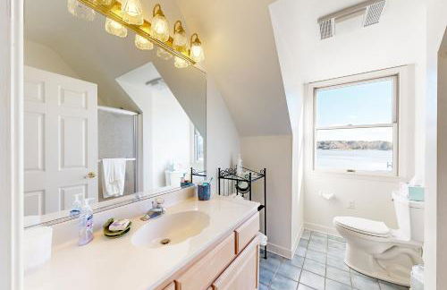 Dock, Pier and Chesapeake Bay Access! Family Getaway - Foto 34