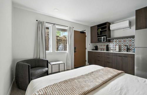 Kerns 6BR - New Spanish Style Group Stay - Photo 62